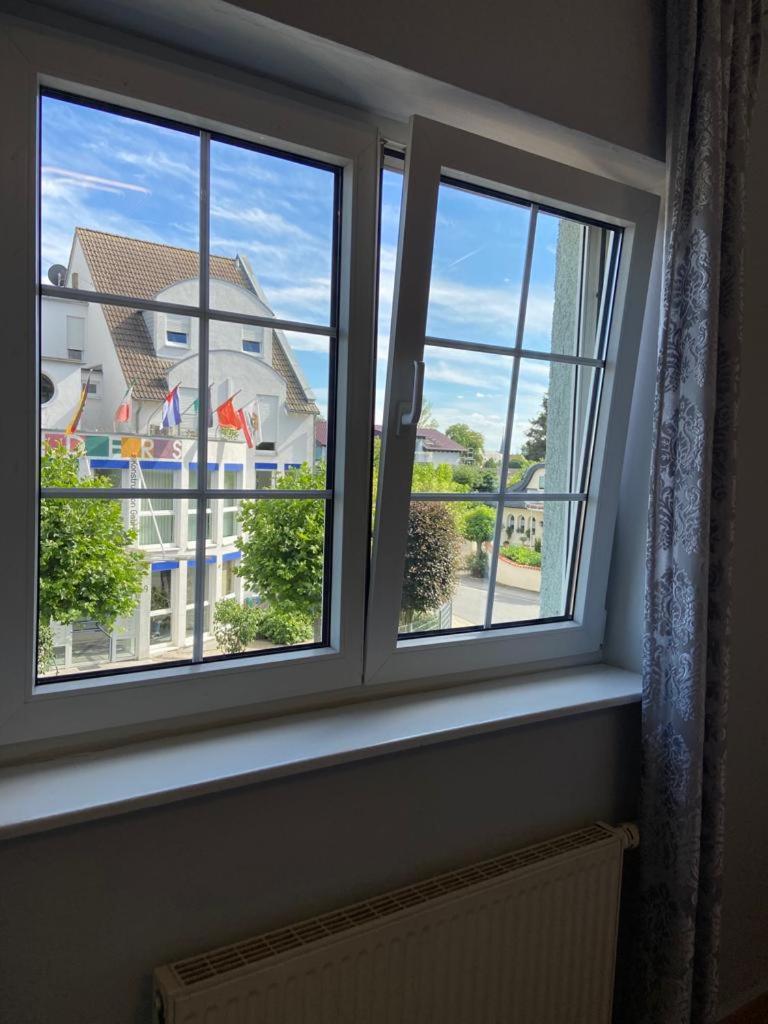 Astheimer Schloesschen Trebur Quarto foto