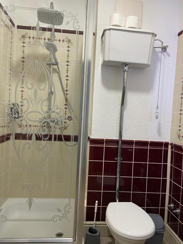 Astheimer Schloesschen Trebur Quarto foto